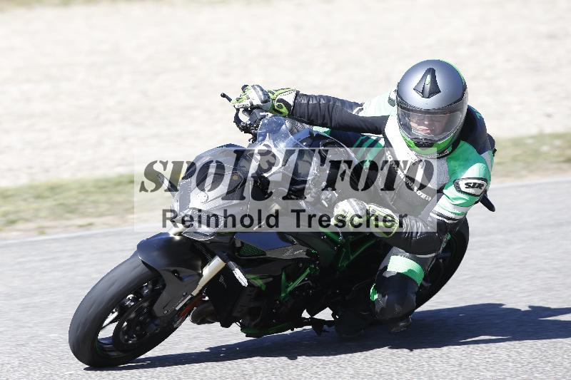 /05 07.04.2026 Cornu Master School ADR/Gruppe rot/23